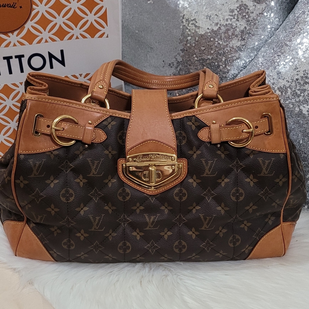 LOUIS VUITTON Etoile Shopper